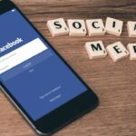 Reuters: Προς απαγόρευση τα social media στην Ελλάδα για τους κάτω των 15 ετών