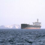 Σε επιφυλακή καλούνται τα ελληνικά πλοία στην περιοχή του Ορμούζ: Επείγον σήμα του υπ. Ναυτιλίας