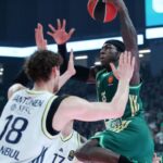 Παναθηναϊκός – Φενέρμπαχτσε 83-85: «Πράσινη» ήττα σε «νεκρό» χρόνο στο Telekom Center Athens