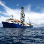 Επιστήμονες κατάφεραν να τρυπήσουν τόσο βαθιά που «μπήκαν» στον μανδύα της Γης