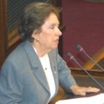 Δημοσία δαπάνη η κηδεία της Άννας Ψαρούδα – Μπενάκη