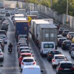Κίνηση: Στο «κόκκινο» ο Κηφισός – Καθυστερήσεις σε κέντρο και Αττική Οδό