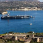 Δρακόντεια μέτρα στη Σούδα μετά τις απειλές του Ιράν εναντίον κάθε αμερικανικής εγκατάστασης