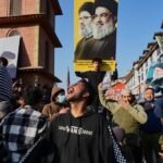 «Το όνομα του Χαμενεΐ ως ηγέτη του Ιράν θα συνεχιστεί» λένε αξιωματούχοι στην Τεχεράνη