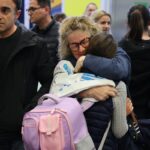 Επαναπατρίστηκαν άλλοι 538 Έλληνες από τη Μέση Ανατολή: Η ανακοίνωση του ΥΠΕΞ