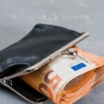 Κατώτατος μισθός: Ποιοι εργαζόμενοι θα δουν αύξηση στη μισθοδοσία Απριλίου