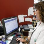 Παγκόσμια Ημέρα Παχυσαρκίας: Ο κρίσιμος ρόλος των φαρμακείων – Πόσα συμμετέχουν στο ΠΡΟΛΑΜΒΑΝΩ