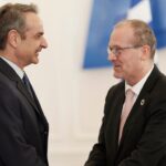 Συνάντηση Μητσοτάκη με τον Περιφερειακό Διευθυντή Ευρώπης του ΠΟΥ Hans Kluge