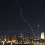 Πυραυλική καταιγίδα στη Μέση Ανατολή:Η εξόντωση της ηγεσίας του Ιράν και το «παράθυρο» αποκλιμάκωσης