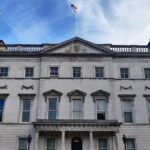 Ιρλανδία: Το Δουβλίνο θα στείλει στρατιωτικούς ακολούθους για πρώτη φορά σε πρεσβείες του