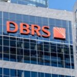 DBRS: Αμετάβλητη στο «ΒΒΒ» η αξιολόγηση της Ελλάδας εν μέσω πολέμου- Ποιοι οίκοι ακολουθούν και πότε