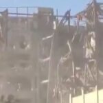 Ιράν: Συντρίμμια το κτήριο όπου θα εκλεγόνταν ο διάδοχος του Χαμενεΐ – Βίντεο μετά τον βομβαρδισμό