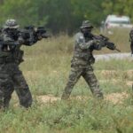 ΗΠΑ: Η ξαφνική ακύρωση άσκησης του στρατού και τα σενάρια χερσαίας επιχείρησης στο Ιράν