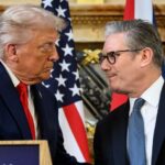 «Βέλη» Τραμπ κατά Στάρμερ: Είμαι απογοητευμένος – Άργησε πολύ να δώσει άδεια για τις βάσεις